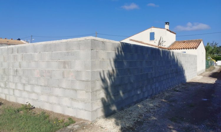 Réalisation de murs de clôture & Pool House sur Dolus d'Oléron